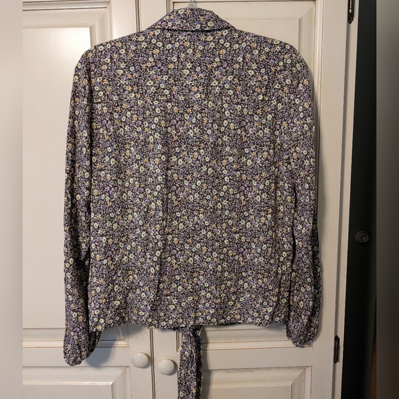 LC Lauren Conrad Multicolor Floral Button Down Tie Waist Blouse - Picture 5 of 5
